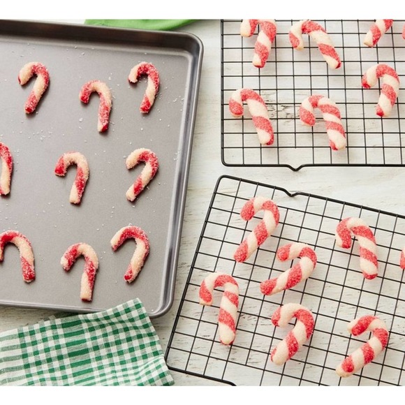 Wilton Ultra Bake Professional Carbon Steel - 3 Piece Bakeware Set - Picture 8 of 8